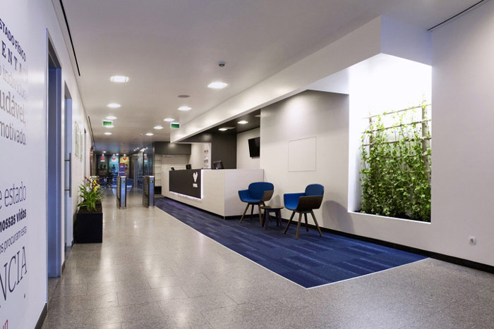 健康俱樂(lè)部辦公室前臺(tái)空間裝修設(shè)計(jì)效果圖