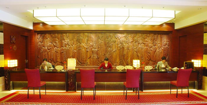 酒店坐式前臺(tái)設(shè)計(jì)