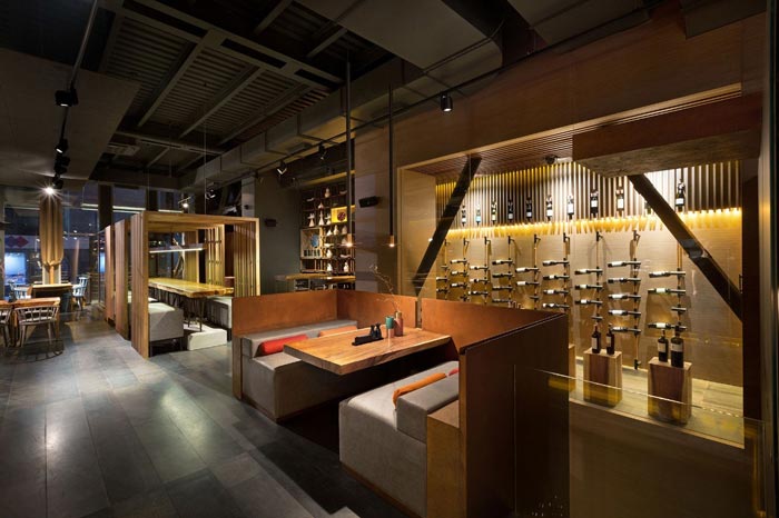 2000平方餐廳休息區(qū)域過(guò)道設(shè)計(jì)效果圖