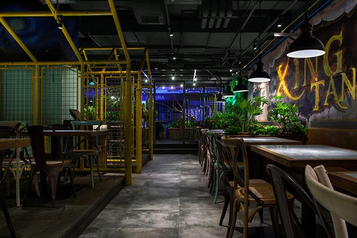 230平方懷舊復(fù)古風(fēng)餐廳大廳過道設(shè)計案例效果圖