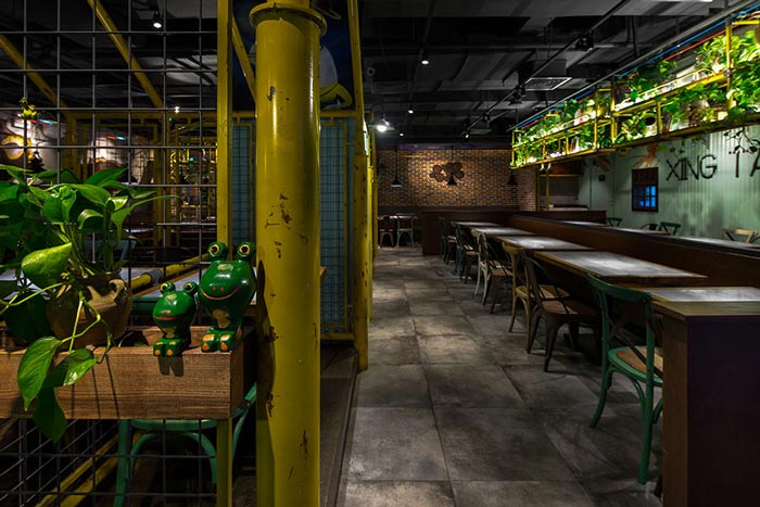 230平方懷舊復(fù)古風(fēng)餐廳包廂過道設(shè)計案例效果圖