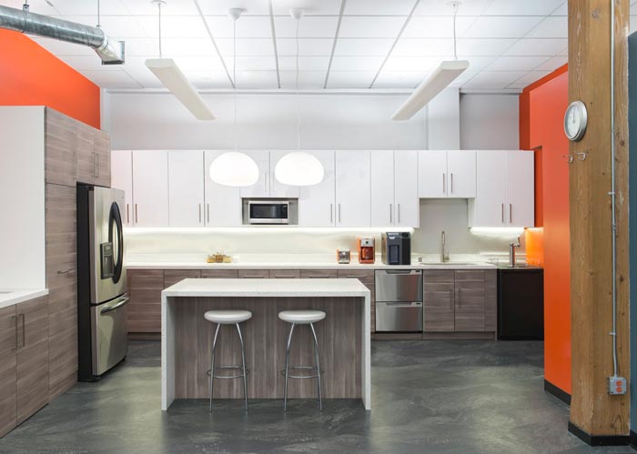 廣告公司辦公室休息區(qū)域裝修設(shè)計案例效果圖