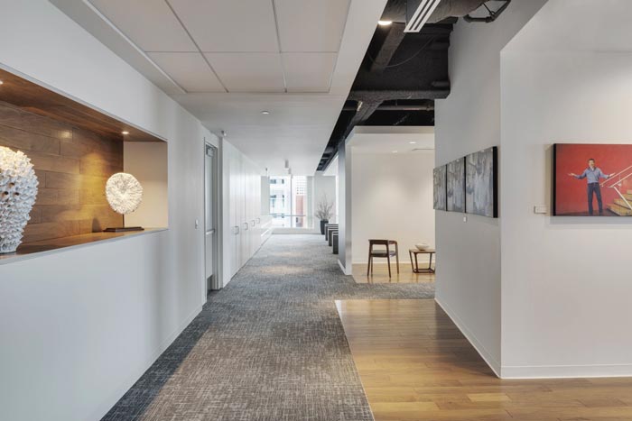 投資公司辦公室裝修設(shè)計案例效果圖