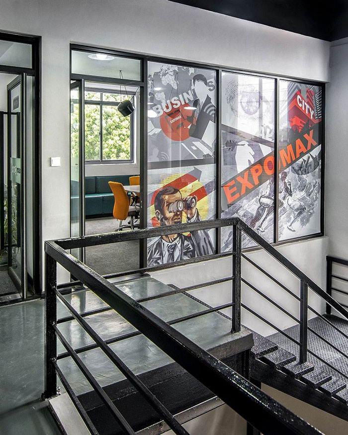 展示器材公司辦公室二樓裝修設(shè)計效果圖