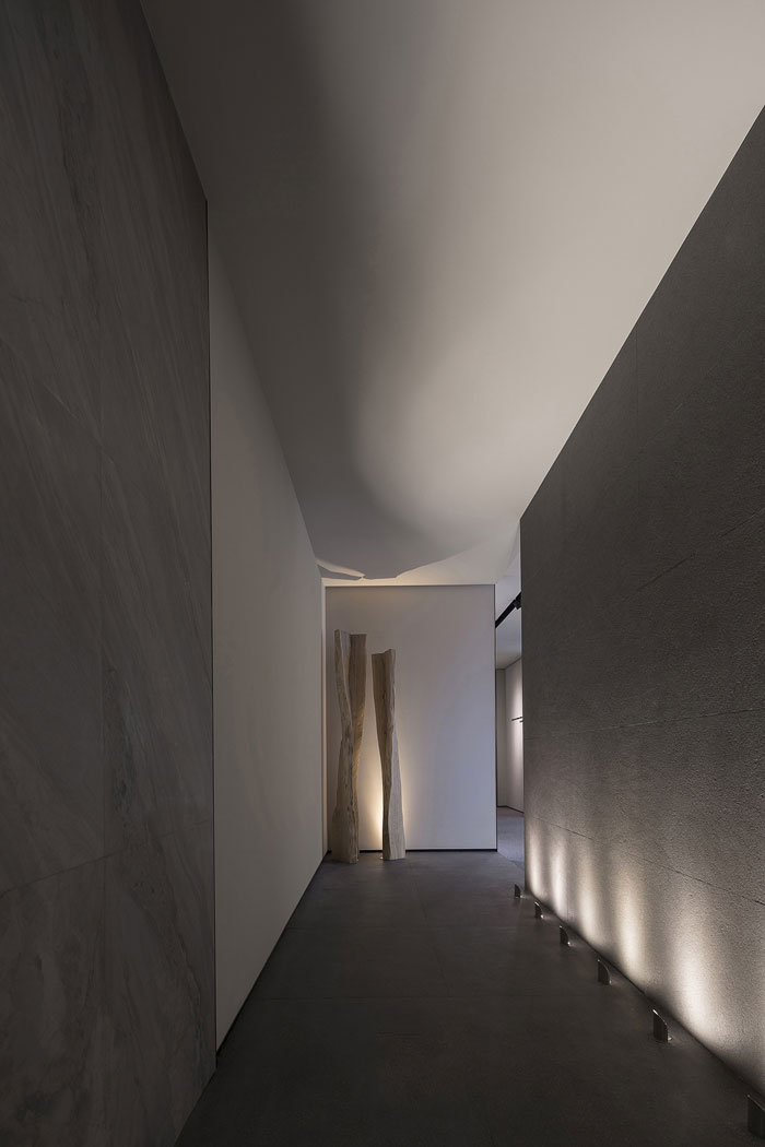 新中式辦公室進(jìn)門過道裝修設(shè)計(jì)效果圖