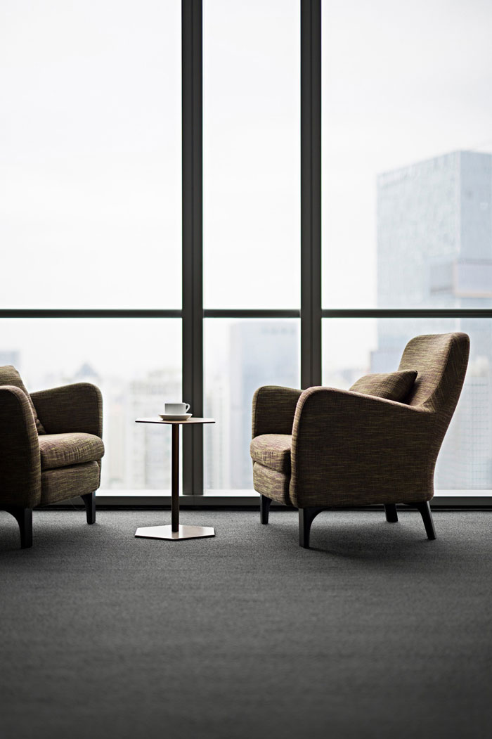 投資公司辦公室洽談區(qū)裝修設(shè)計效果圖