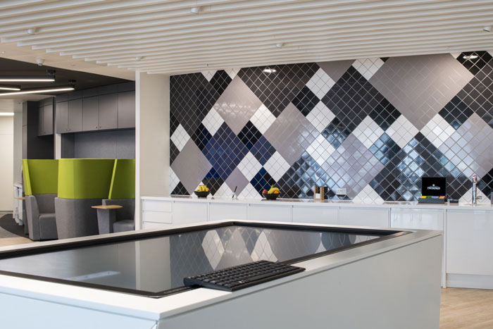 供應鏈管理公司辦公室茶水間裝修設(shè)計效果圖