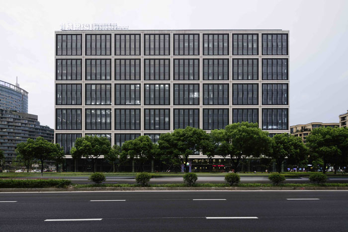 杭州贊成中心寫(xiě)字樓外立面