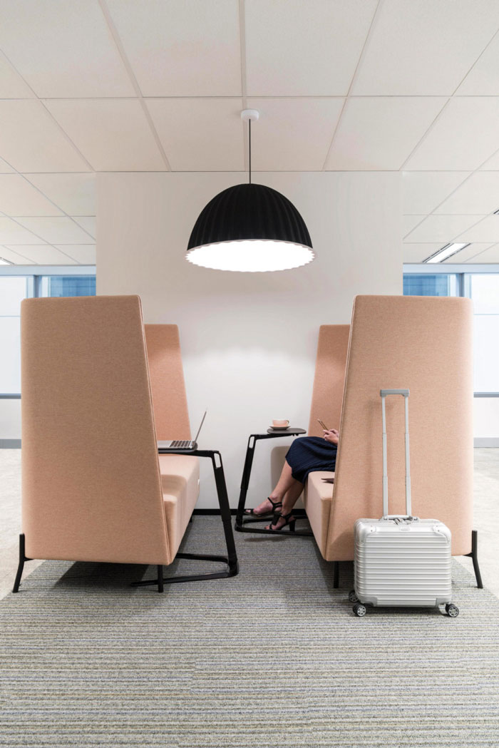 5000平方辦公室獨立辦公區(qū)裝修設(shè)計效果圖