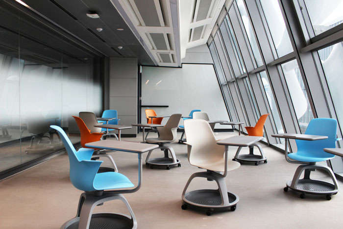 塑料材料公司辦公室休息區(qū)裝修設(shè)計效果圖