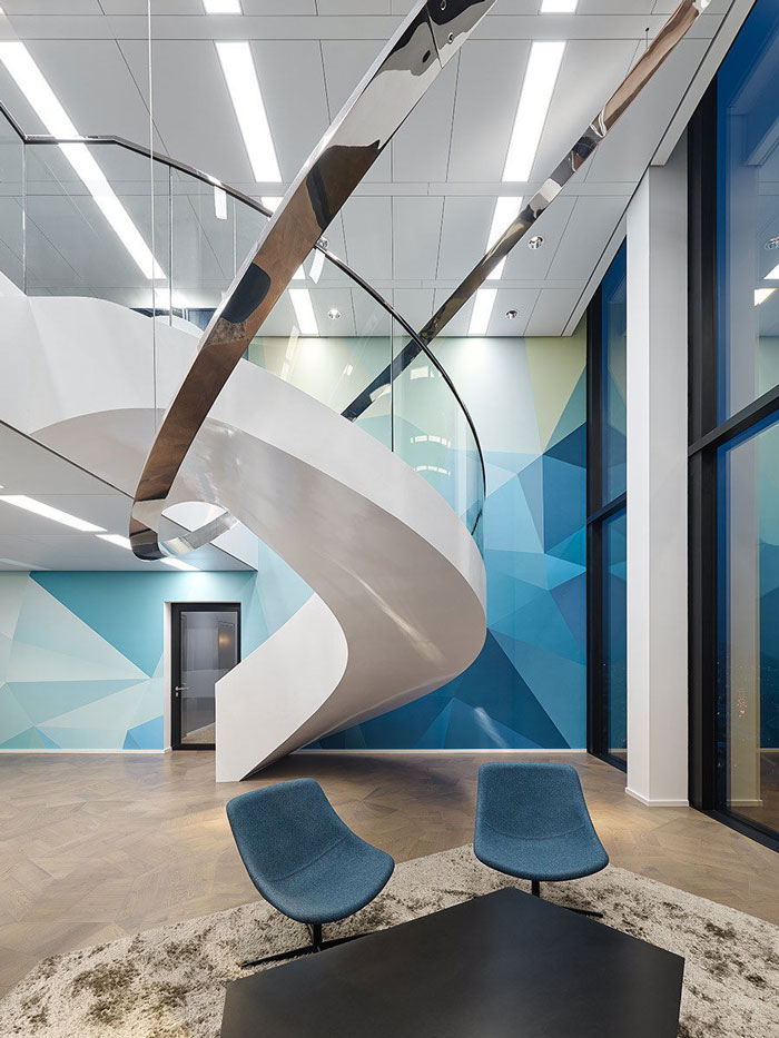 咨詢(xún)公司辦公室前臺(tái)樓梯裝修設(shè)計(jì)效果圖