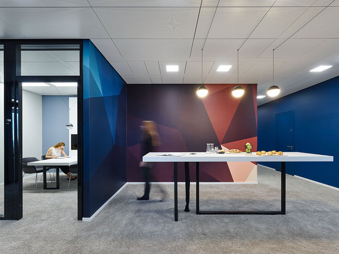 咨詢(xún)公司辦公室水果臺(tái)裝修設(shè)計(jì)效果圖