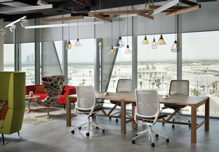 廠家辦公室辦公區(qū)裝修設(shè)計效果圖