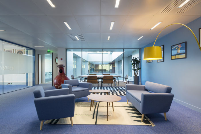 辦公室墻面裝飾設(shè)計(jì)效果圖