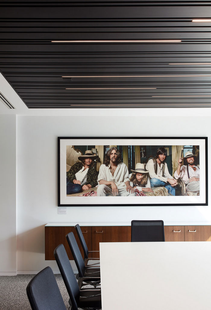 家族辦公室會議室細(xì)節(jié)裝修設(shè)計(jì)效果圖