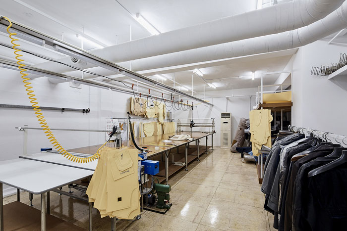 服裝廠(chǎng)房辦公室制衣間裝修設(shè)計(jì)效果圖