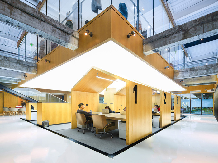 廠房改造辦公室辦公區(qū)設(shè)計(jì)效果圖