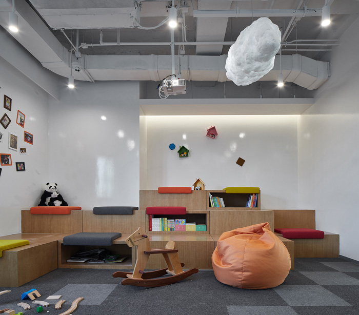 科技辦公樓學(xué)習(xí)區(qū)裝修設(shè)計效果圖