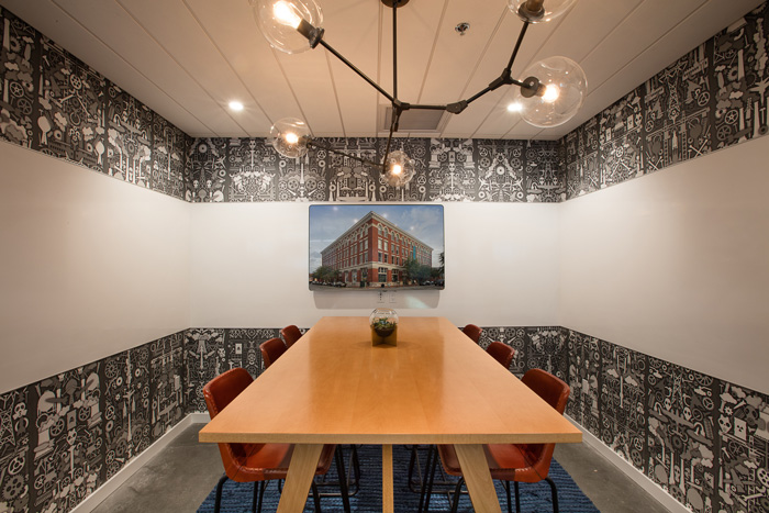 聯(lián)合辦公空間會議室裝修設計效果圖