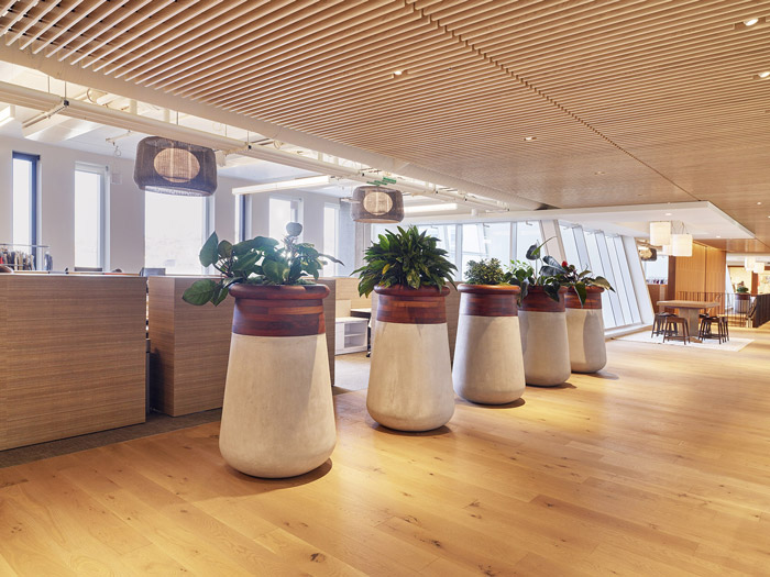 200人辦公室辦公區(qū)裝修設計效果圖