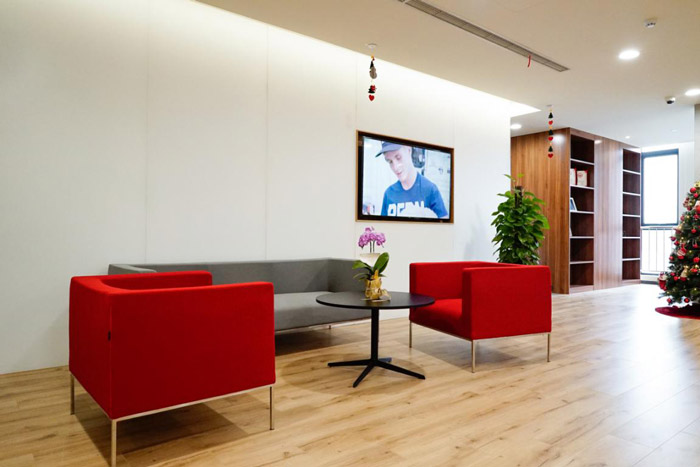 食品公司接待區(qū)裝修設(shè)計效果圖