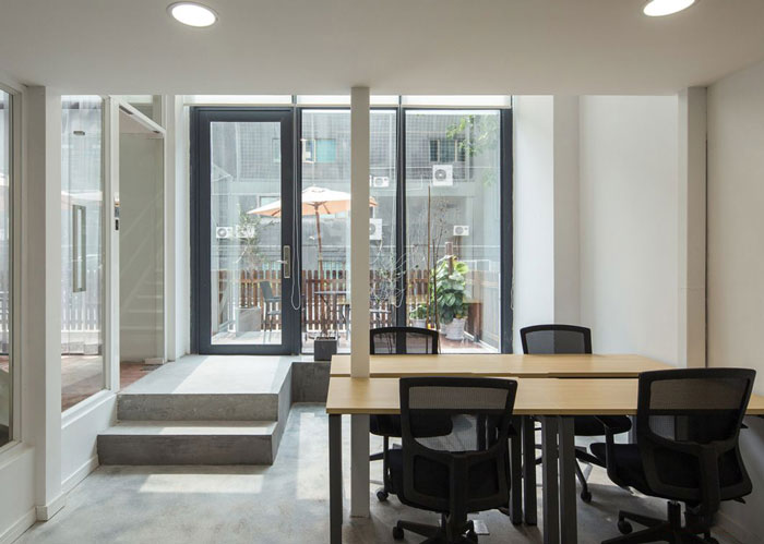 工廠改造辦公室辦公區(qū)裝修設(shè)計(jì)效果圖