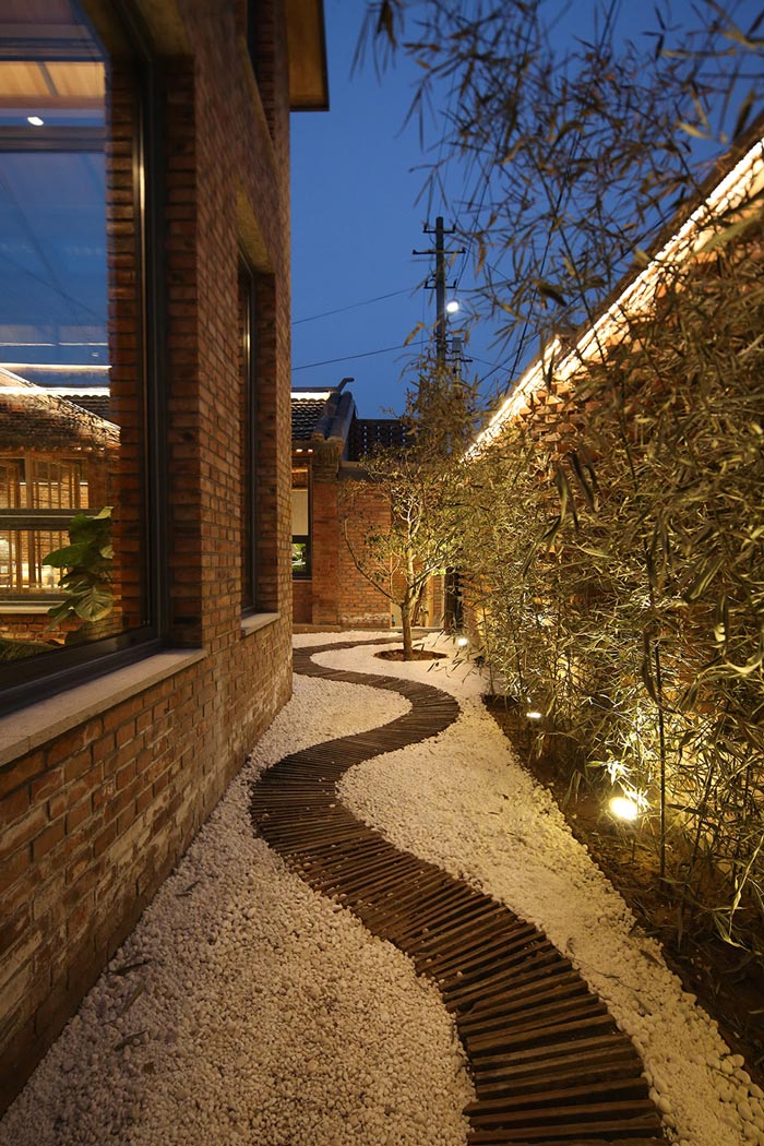 景區(qū)三合院民宿走廊設(shè)計效果圖