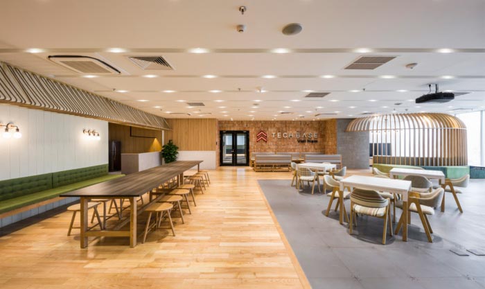 開發(fā)中心前臺裝修設(shè)計效果圖