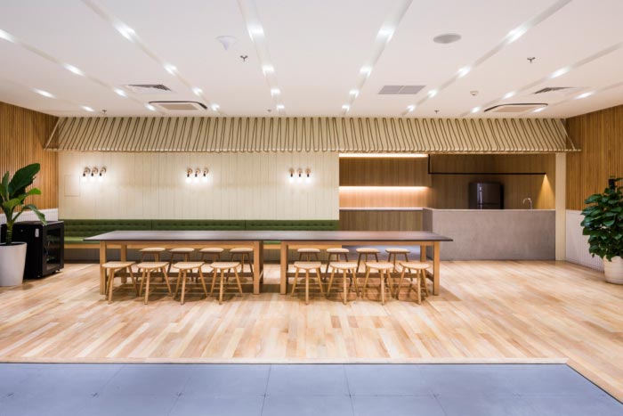 開發(fā)中心接待區(qū)裝修設(shè)計效果圖