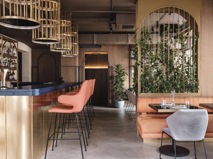 兩層夢(mèng)幻餐廳吧臺(tái)裝修設(shè)計(jì)效果圖